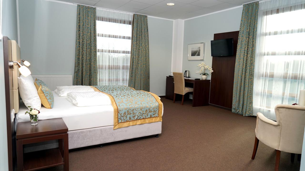 Hotel Class Hamburg-Harburg Buitenkant foto