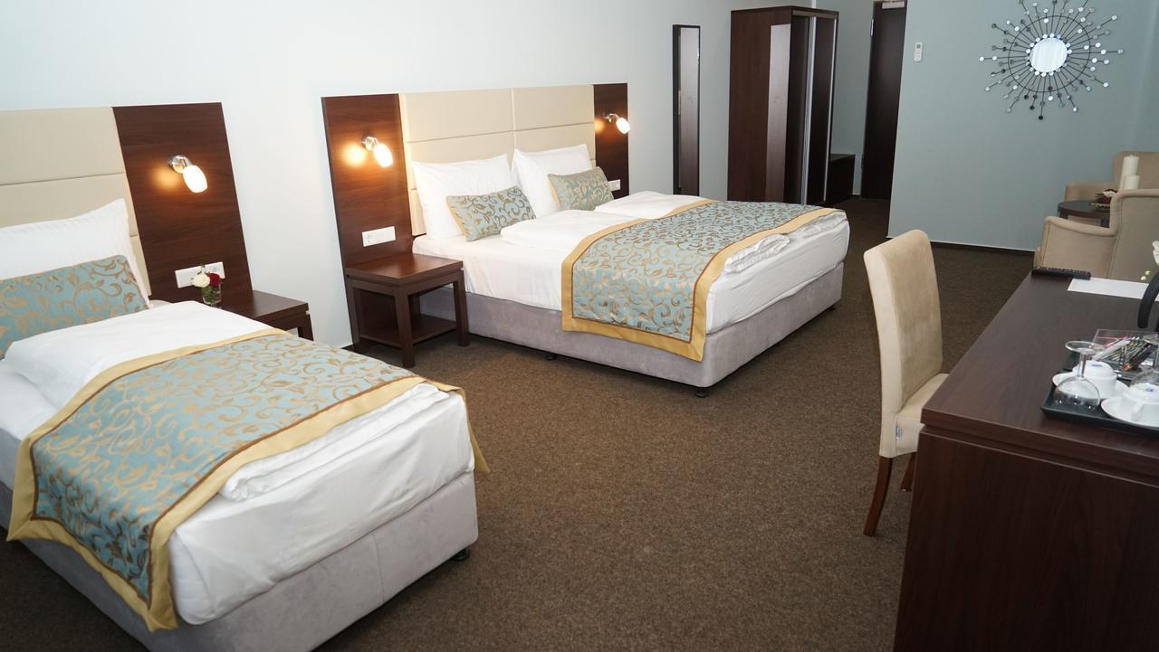 Hotel Class Hamburg-Harburg Buitenkant foto