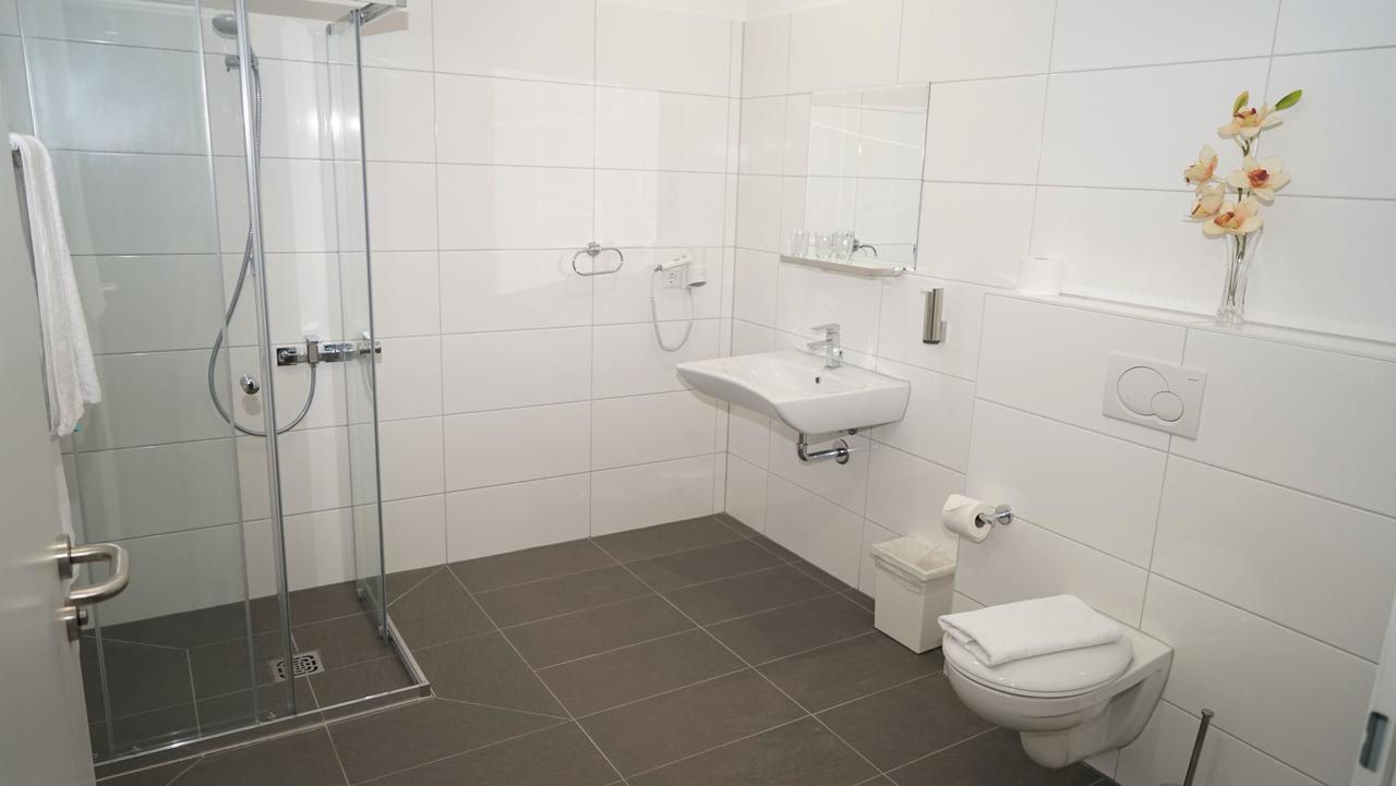 Hotel Class Hamburg-Harburg Buitenkant foto