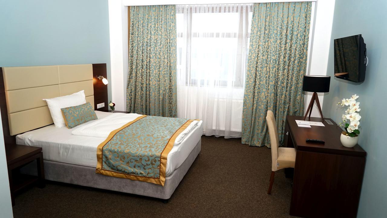 Hotel Class Hamburg-Harburg Buitenkant foto